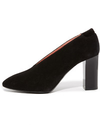 Черные замшевые туфли от Acne Studios