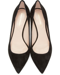 Черные замшевые туфли от Nicholas Kirkwood