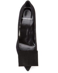 Черные замшевые туфли от Pierre Hardy