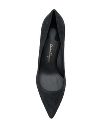 Черные замшевые туфли от Salvatore Ferragamo