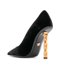 Черные замшевые туфли от Versace