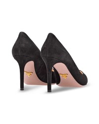 Черные замшевые туфли от Prada