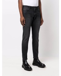 Мужские черные зауженные джинсы от Closed