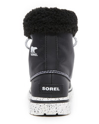 Женские черные зимние ботинки от Sorel