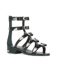 Черные кожаные босоножки на каблуке с украшением от Toga Pulla