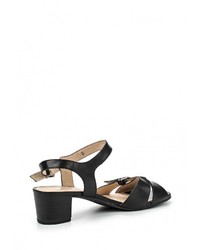 Черные кожаные босоножки на каблуке от Caprice