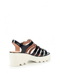 Черные кожаные босоножки на каблуке от Covani