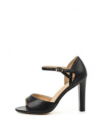 Черные кожаные босоножки на каблуке от Francesco Donni
