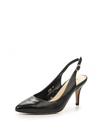 Черные кожаные босоножки на каблуке от Just Couture