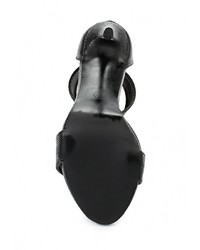 Черные кожаные босоножки на каблуке от Malien