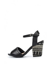 Черные кожаные босоножки на каблуке от Ramarim