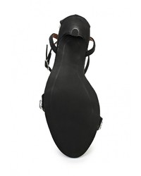 Черные кожаные босоножки на каблуке от Spurr