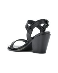 Черные кожаные босоножки на каблуке от A.F.Vandevorst