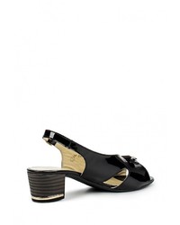 Черные кожаные босоножки на каблуке от Спартак