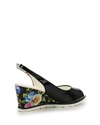 Черные кожаные босоножки на танкетке от Inario