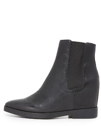Черные кожаные ботильоны на танкетке от Ash