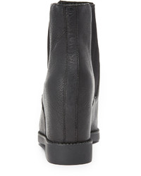 Черные кожаные ботильоны на танкетке от Ash