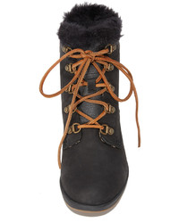 Черные кожаные ботильоны на танкетке от Sperry