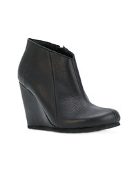 Черные кожаные ботильоны на танкетке от Peter Non