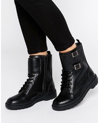 Черные кожаные ботильоны на шнуровке от T.U.K.