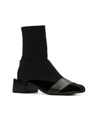 Черные кожаные ботильоны с вырезом от Gloria Coelho