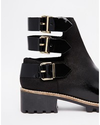 Черные кожаные ботильоны с вырезом от Miista