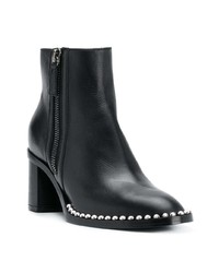 Черные кожаные ботильоны с шипами от Casadei