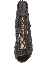 Черные кожаные ботильоны от Sam Edelman