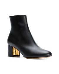 Черные кожаные ботильоны от Salvatore Ferragamo