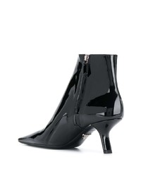 Черные кожаные ботильоны от Prada