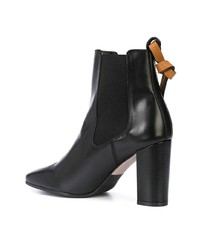 Черные кожаные ботильоны от Stuart Weitzman