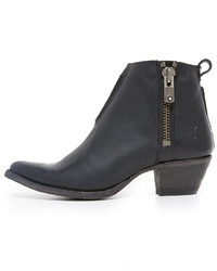 Черные кожаные ботильоны от Frye