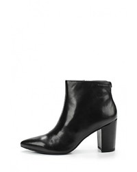 Черные кожаные ботильоны от Vagabond