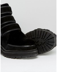 Черные кожаные ботильоны от Kat Maconie