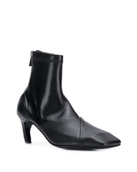Черные кожаные ботильоны от Low Classic