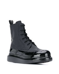 Черные кожаные ботинки броги от Alexander McQueen