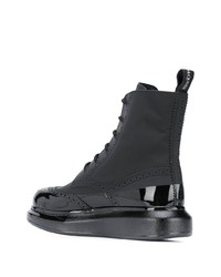 Черные кожаные ботинки броги от Alexander McQueen