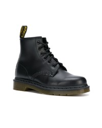 Женские черные кожаные ботинки на шнуровке от Dr. Martens