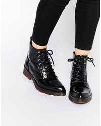 Женские черные кожаные ботинки на шнуровке от Bronx