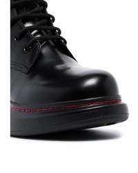 Женские черные кожаные ботинки на шнуровке от Alexander McQueen