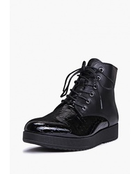 Женские черные кожаные ботинки на шнуровке от T.Taccardi