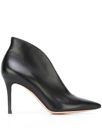 Женские черные кожаные ботинки от Gianvito Rossi