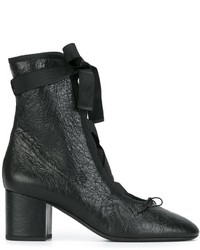 Женские черные кожаные ботинки от Valentino Garavani