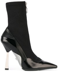 Женские черные кожаные ботинки от Versace