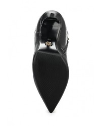 Черные кожаные ботфорты от Graciana