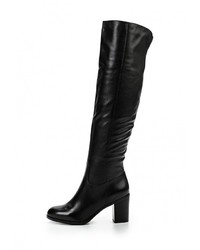 Черные кожаные ботфорты от Vitacci