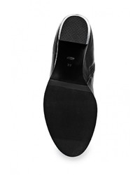 Черные кожаные ботфорты от Vitacci