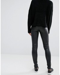 Женские черные кожаные брюки от Vero Moda