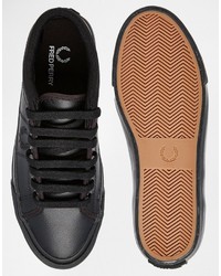 Женские черные кожаные кеды от Fred Perry