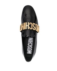 Мужские черные кожаные лоферы с украшением от Moschino